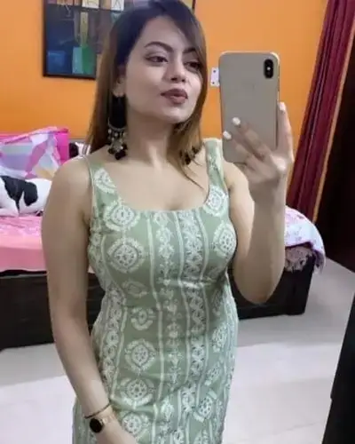Call Girl in Takhatpur